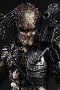 SQUARE ENIX PLAY ARTS KAI Predator Action Figure