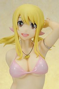 X PLUS Gigantic Series FAIRY TAIL Lucy Heartfilia PVC Figure