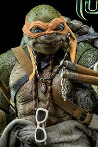 threezero Teenage Mutant Ninja Turtles Michelangelo 1/6 Action Figure