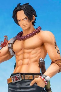 BANDAI SPIRITS Figuarts ZERO Portgas D. Ace -5th Anniversary Edition-