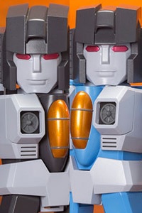 KOTOBUKIYA D-Style Transformers Skywarp & Thundercracker Plastic Kit