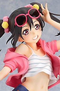 GOOD SMILE COMPANY (GSC) Love Live! Yazawa Nico Picnic Girl 1/8 PVC Figure