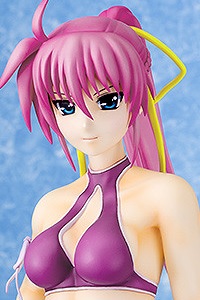 Gift Magical Girl Lyrical Nanoha The MOVIE 2nd A's Signum Swimsuit Ver. 1/4 PVC Figure