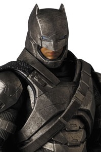 MedicomToy MAFEX No.023 Armored Batman Action Figure