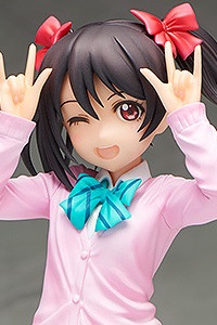 FREEing Love Live! Yazawa Nico 1/8 PVC Figure