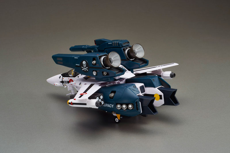 超時空要塞マクロス 1/60 完全変形 VF-1S ストライクバルキリー 超時空要塞マクロス 1/60 完全変形 VF-1S ストライクバルキリー