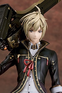 Phat! GOD EATER 2 RAGE BURST Julius Visconti 1/8 PVC Figure