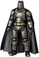 MedicomToy MAFEX No.313 ARMORED BATMAN Ver.1.5 Action Figure gallery thumbnail