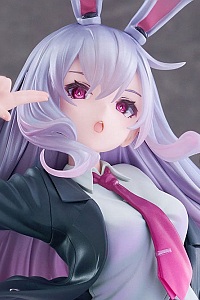 FuRyu F:NEX Touhou Project Reisen Udongein Inaba Illustration by Uuuuzan 1/7 Plastic Figure