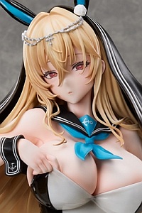 FREEing Azur Lane Implacable Bunny Ver. 1/4 Plastic Figure