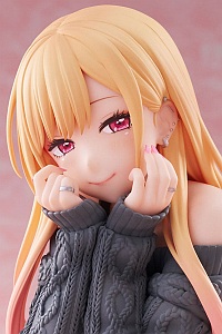 FuRyu F:NEX TV Anime Sono Bisuku Doll wa Koi o Suru Kitagawa Marin Knit Ver. 1/6 Plastic Figure
