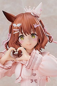 GOOD SMILE COMPANY (GSC) Umamusume Pretty Derby G.S.Collection [Tokkenai Sato-kashi] Aston Machan 1/7 Plastic Figure